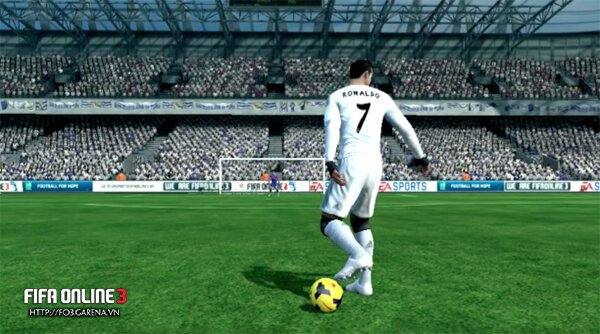 [Cầu thủ FO3]: ‘Chỉ có chơi xấu mới khiến Ronaldo dừng lại’ (Phần 2)