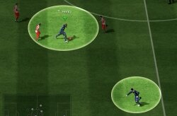 PHÍM Q: CÁCH KÊU GỌI CẦU THỦ CHẠY CHỖ TRONG FIFA ONLINE 3