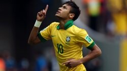 TÀI NĂNG TRẺ BRAZIL: NEYMAR CÁC MÙA GIẢI TRONG FIFA ONLINE 3