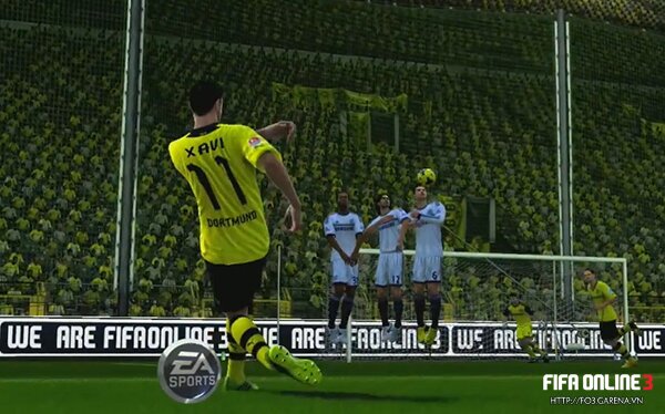 FIFA Online 3: Cách thực hiện cú sút phạt cầu vồng ảo diệu