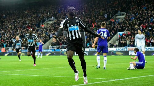 Newcastle 2-1 Chelsea: “Chích chòe” thăng hoa, Chelsea gục ngã