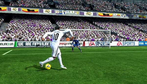 Ôn lại 10 khoảng khắc ghi bàn độc lạ trong FIFA Online 3 - Phần 1